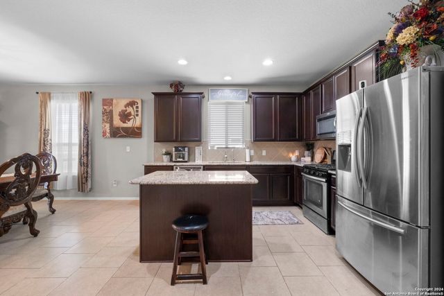 7227 MARINA DEL REY, Converse, TX 78109