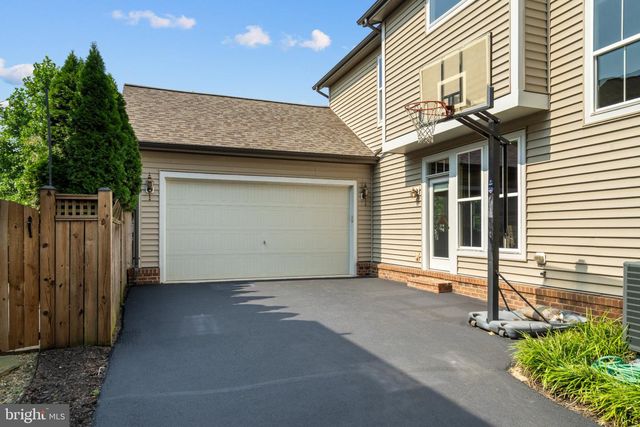 23313 APRIL MIST PL, Brambleton, VA 20148