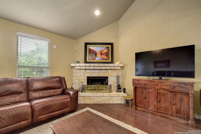 1435 SPARROW SONG, San Antonio, TX 78260