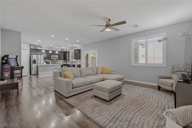 10424 Turtle Mountain Avenue, Las Vegas, NV 89166