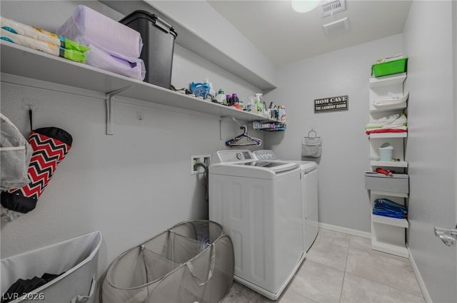 10424 Turtle Mountain Avenue, Las Vegas, NV 89166