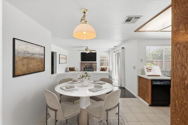 8715 Deer Creek Cir, Stockton, CA 95210