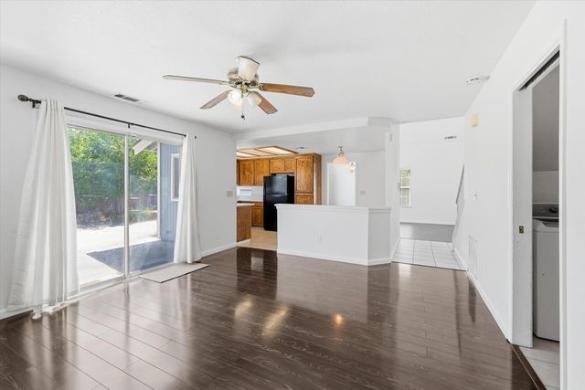 8715 Deer Creek Cir, Stockton, CA 95210