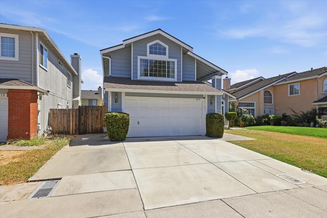 8715 Deer Creek Cir, Stockton, CA 95210