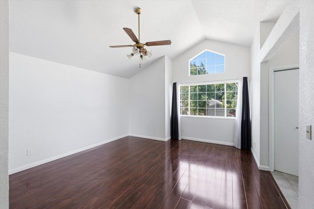 8715 Deer Creek Cir, Stockton, CA 95210