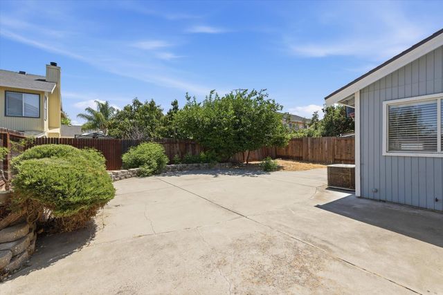 8715 Deer Creek Cir, Stockton, CA 95210