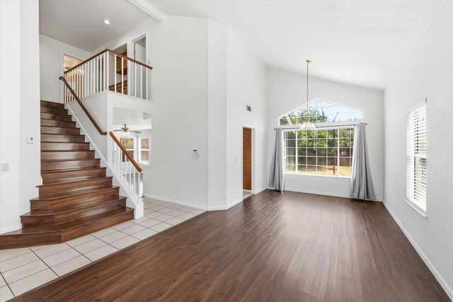 8715 Deer Creek Cir, Stockton, CA 95210