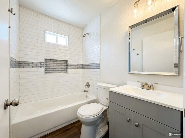 501 Sacramento DR, Austin, TX 78704