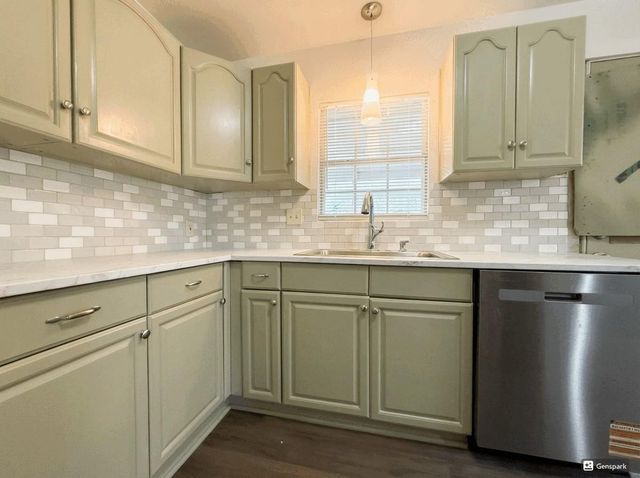 501 Sacramento DR, Austin, TX 78704