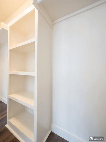 501 Sacramento DR, Austin, TX 78704