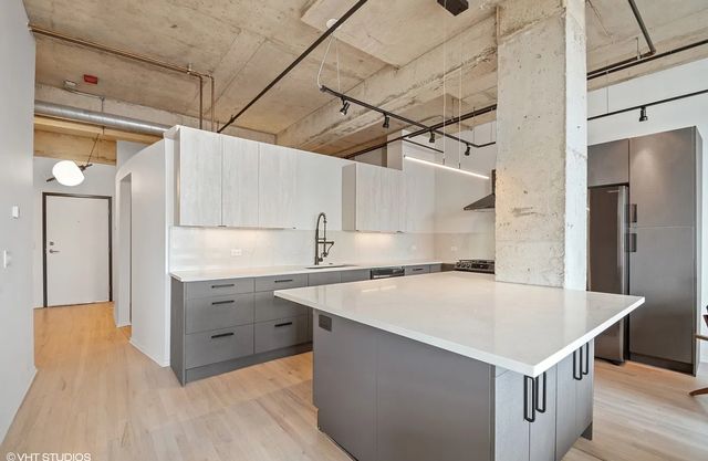 6 S Laflin Street 907, Chicago, IL 60607