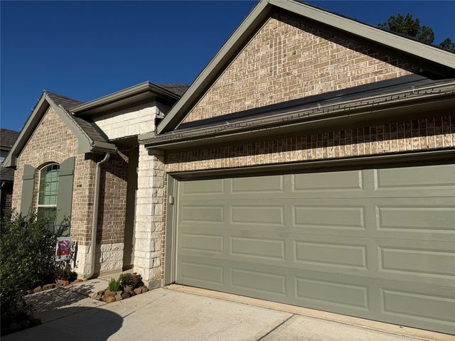 416 Buff Beauty Court, Willis, TX 77318