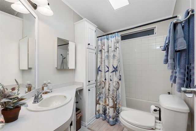 223 DOLPHIN DRIVE N, Oldsmar, FL 34677