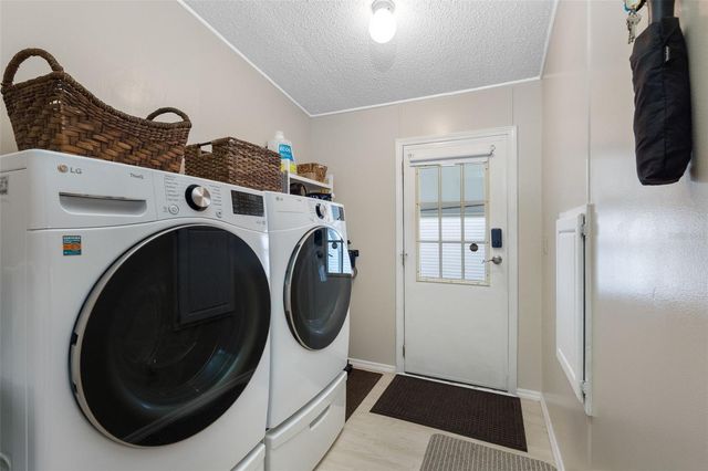 223 DOLPHIN DRIVE N, Oldsmar, FL 34677