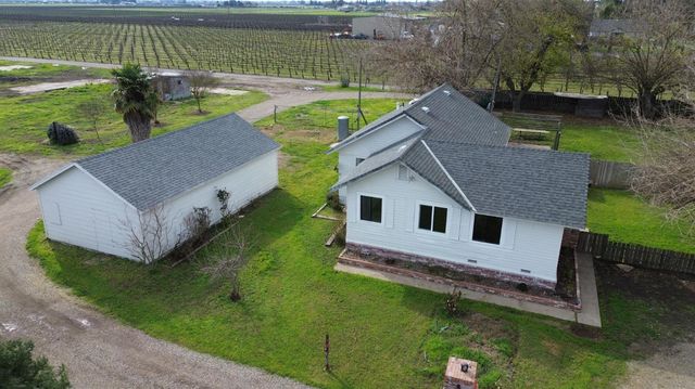 5206 E Jahant Rd, Acampo, CA 95632