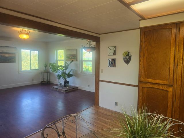 5206 E Jahant Rd, Acampo, CA 95632