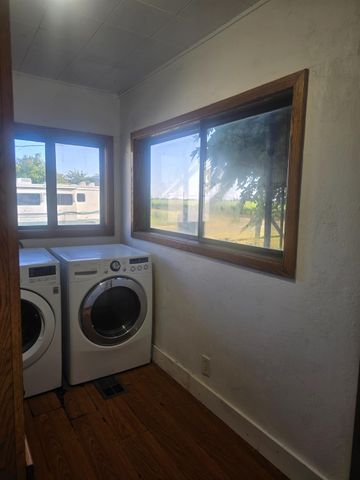 5206 E Jahant Rd, Acampo, CA 95632