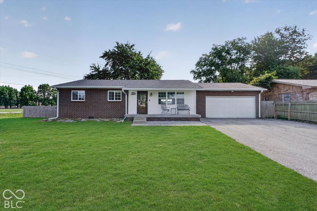 12165 N Rooker Road, Mooresville, IN 46158