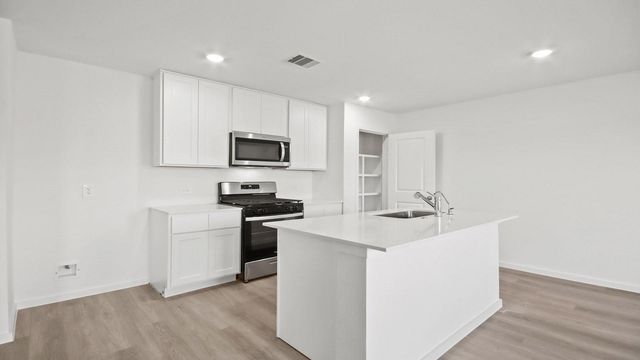 12010 Curlin Drive, Willis, TX 77318