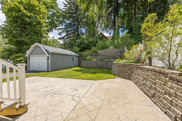 43 Harding Road, Rochester, NY 14612