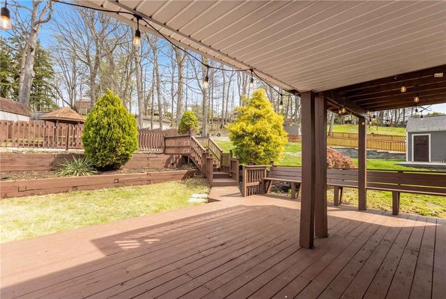 5934 Dashwood Dr, Bethel Park, PA 15102