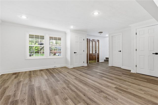 5934 Dashwood Dr, Bethel Park, PA 15102