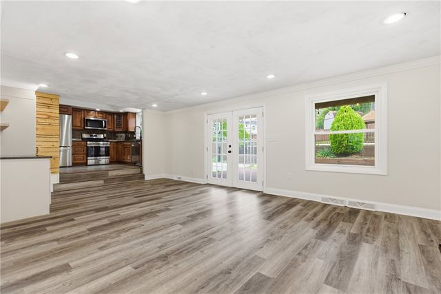5934 Dashwood Dr, Bethel Park, PA 15102