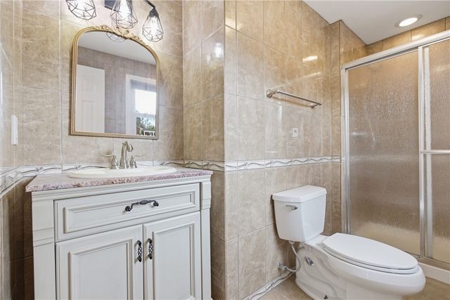 5934 Dashwood Dr, Bethel Park, PA 15102