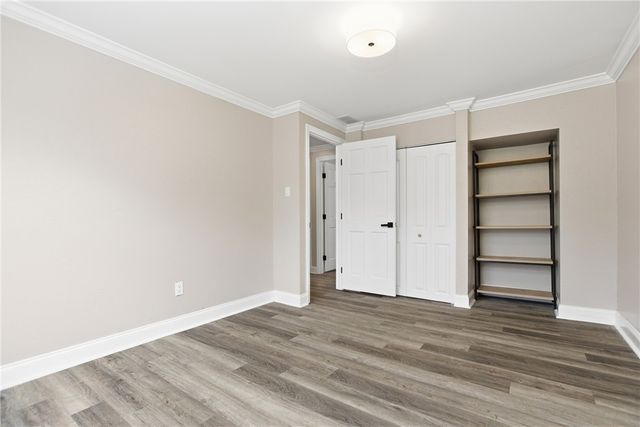 5934 Dashwood Dr, Bethel Park, PA 15102