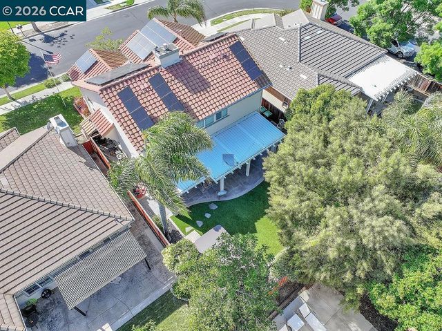 906 Scenic Ct, Brentwood, CA 94513