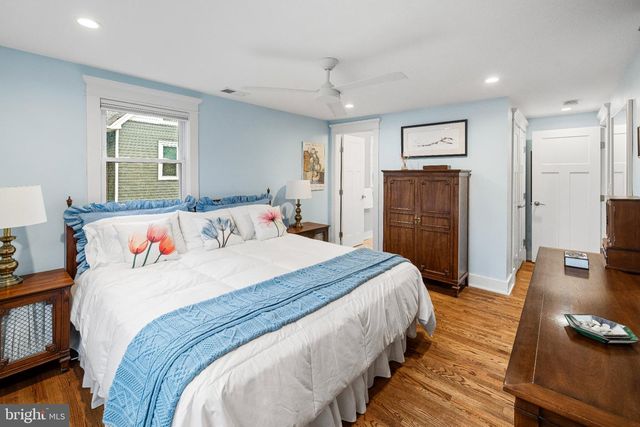 4107 QUEENSBURY RD, Hyattsville, MD 20781