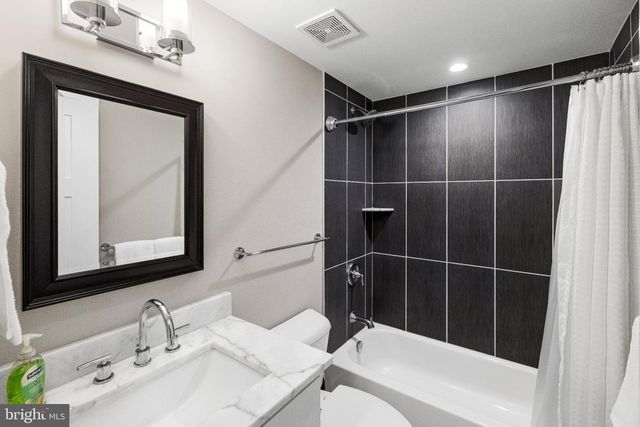 4107 QUEENSBURY RD, Hyattsville, MD 20781