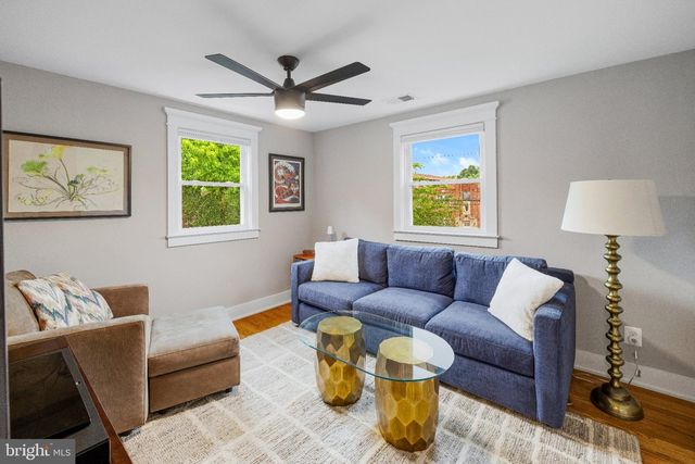 4107 QUEENSBURY RD, Hyattsville, MD 20781