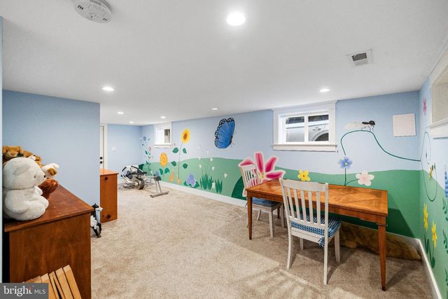 4107 QUEENSBURY RD, Hyattsville, MD 20781