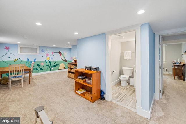 4107 QUEENSBURY RD, Hyattsville, MD 20781