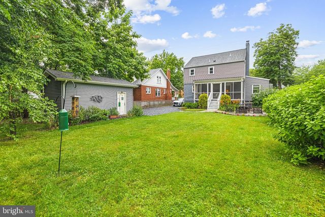 4107 QUEENSBURY RD, Hyattsville, MD 20781