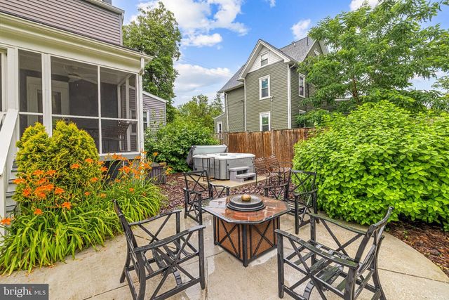 4107 QUEENSBURY RD, Hyattsville, MD 20781