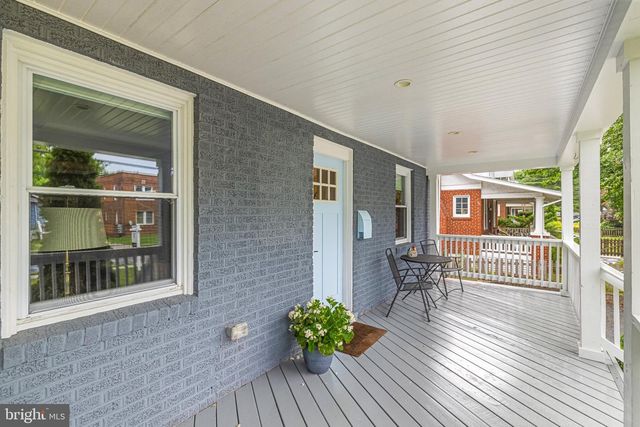 4107 QUEENSBURY RD, Hyattsville, MD 20781