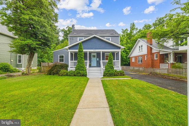 4107 QUEENSBURY RD, Hyattsville, MD 20781