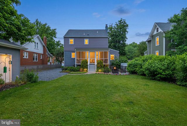4107 QUEENSBURY RD, Hyattsville, MD 20781