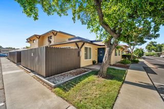 56 W Elliot St #61, Woodland, CA 95695