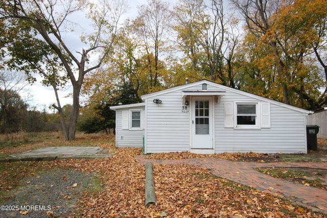 58 Monmouth Road, Eatontown, NJ 07724