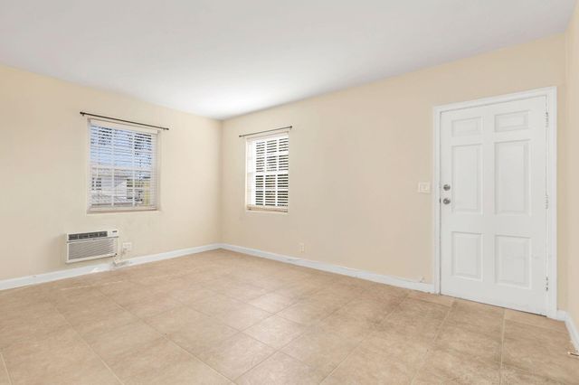 224 Conniston Road, West Palm Beach, FL 33405
