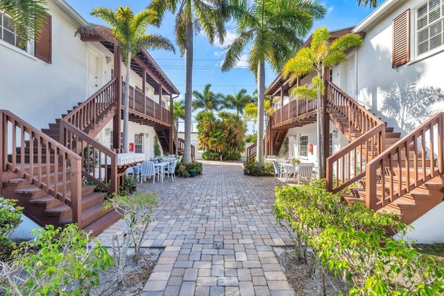 224 Conniston Road, West Palm Beach, FL 33405
