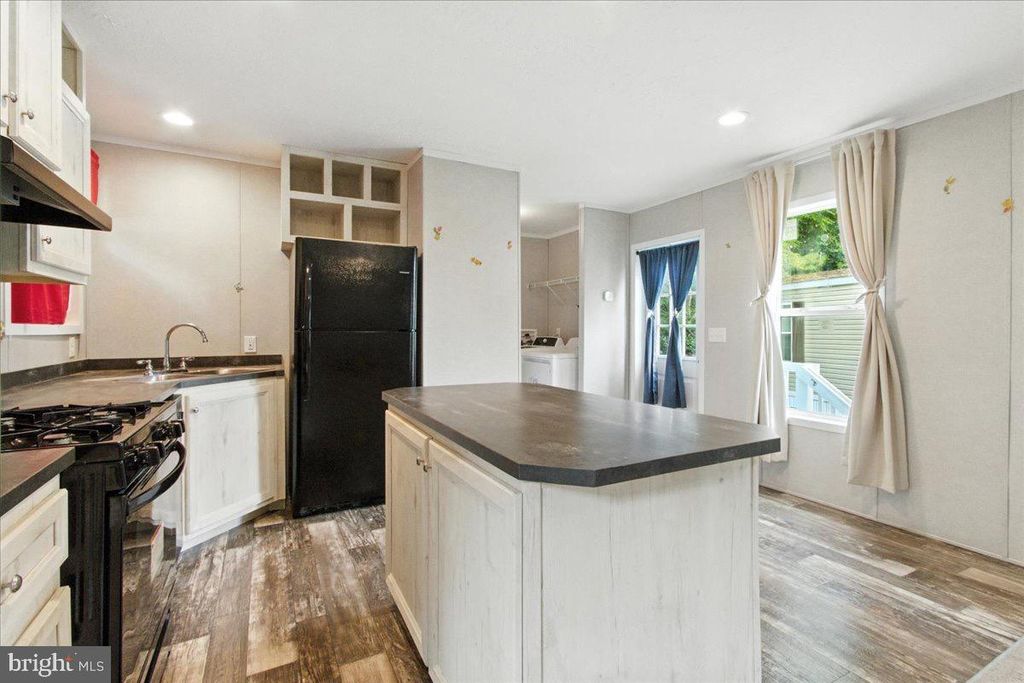 99 MARY LOU DRIVE, Lothian, MD 20711