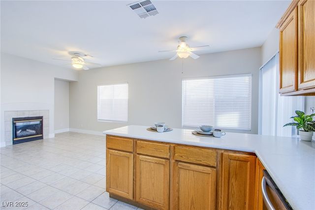 8644 Emerald Grove Way, Las Vegas, NV 89123