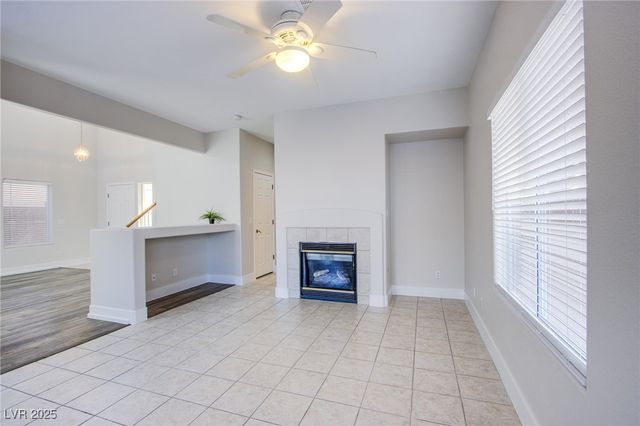 8644 Emerald Grove Way, Las Vegas, NV 89123