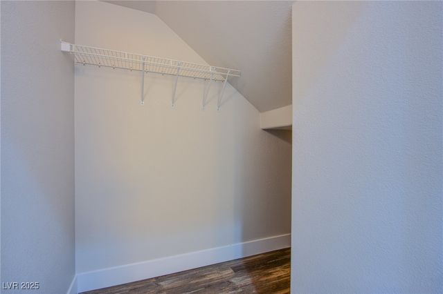 8644 Emerald Grove Way, Las Vegas, NV 89123