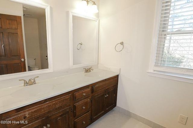 809 Houndslake Drive, Aiken, SC 29803