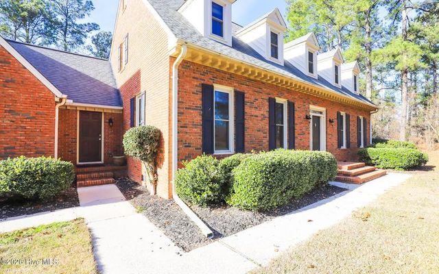 809 Houndslake Drive, Aiken, SC 29803